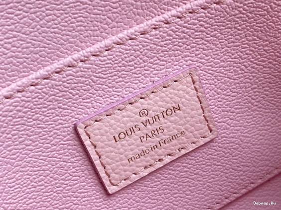 Vuitton COSMETIC Louis POUCH 0422